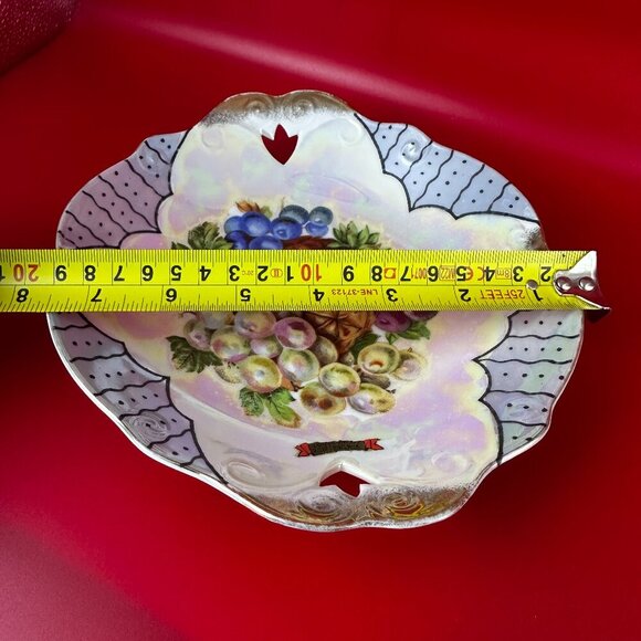 VTR JAPAN TRIMONT WARE IRIDESCENT LUSTERWARE FRUIT SCALLOPED - 8" - Picture 6 of 6